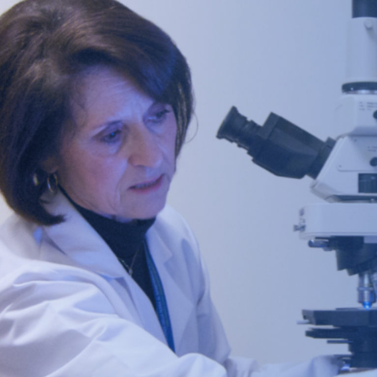 Dr. Manuela Martins-Green in lab