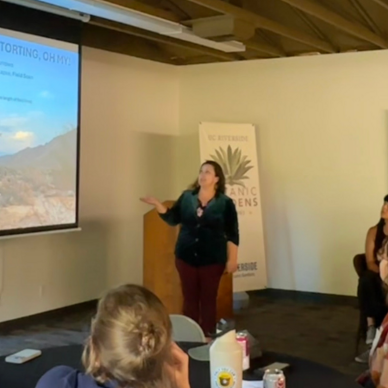 2026 NRS intern Claudina Evans giving her research presentation.
