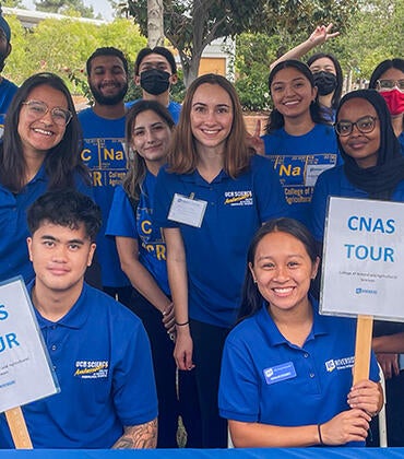 Discover UCR Day 2022 with CNAS Science Ambassadors