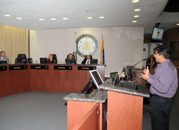 Anandasankar Ray addressing Riverside City Council (c) Michael Elderman