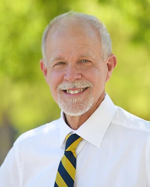 CNAS Interim Dean Peter W. Atkinson (c) UCR / Carrie Rosema