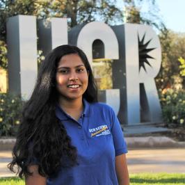 Srinija Maganti Srinija Maganti